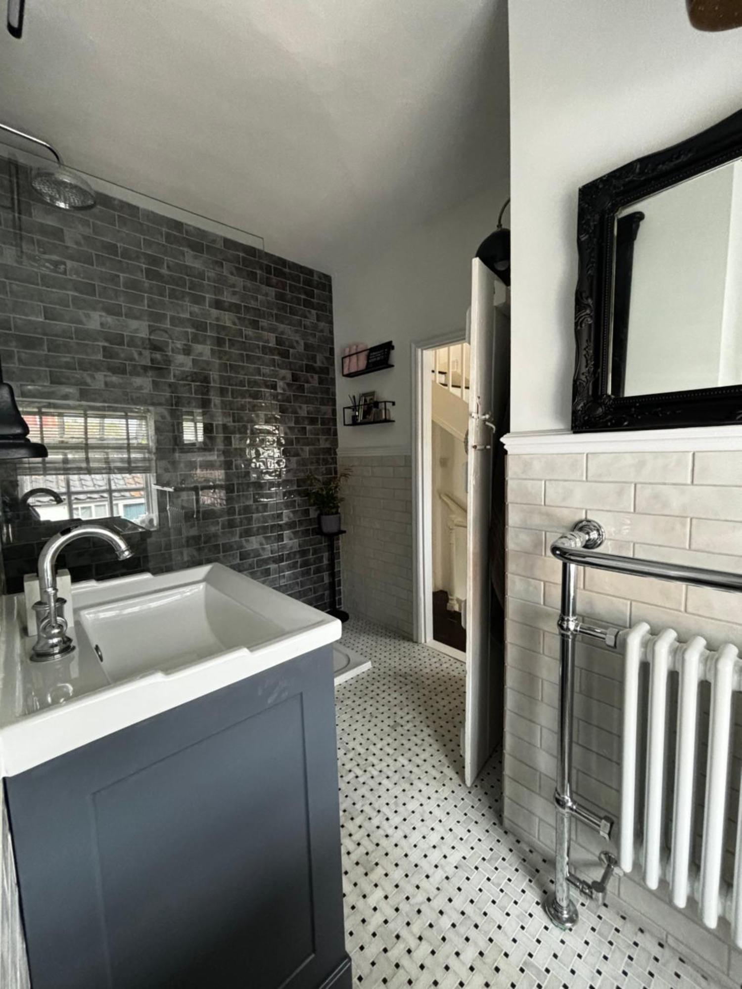 Sweet & Cosy 10 Bridewell Cottage With Parking Available Upon Request Bury St. Edmunds Εξωτερικό φωτογραφία