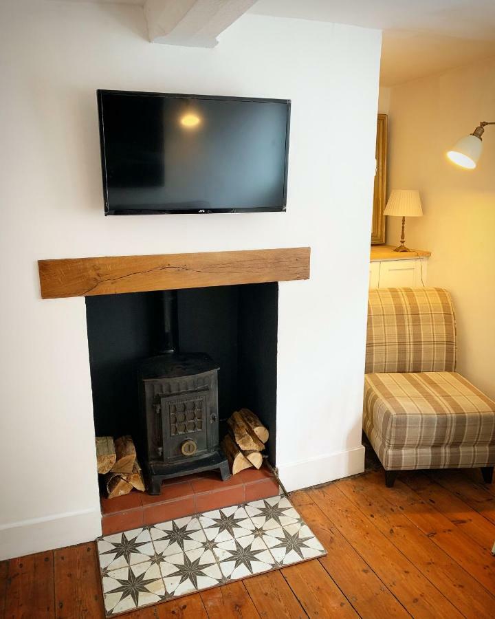 Sweet & Cosy 10 Bridewell Cottage With Parking Available Upon Request Bury St. Edmunds Εξωτερικό φωτογραφία